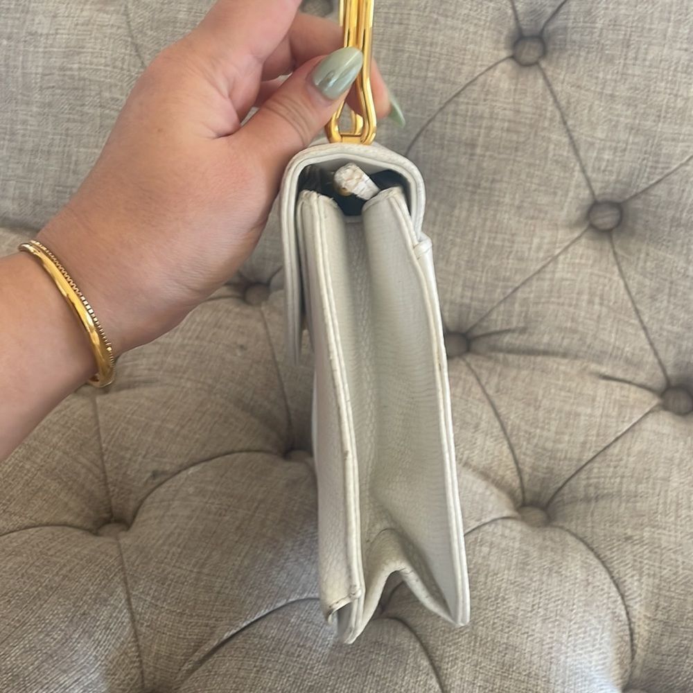 Rare Givenchy White Seashell Bag - image 7